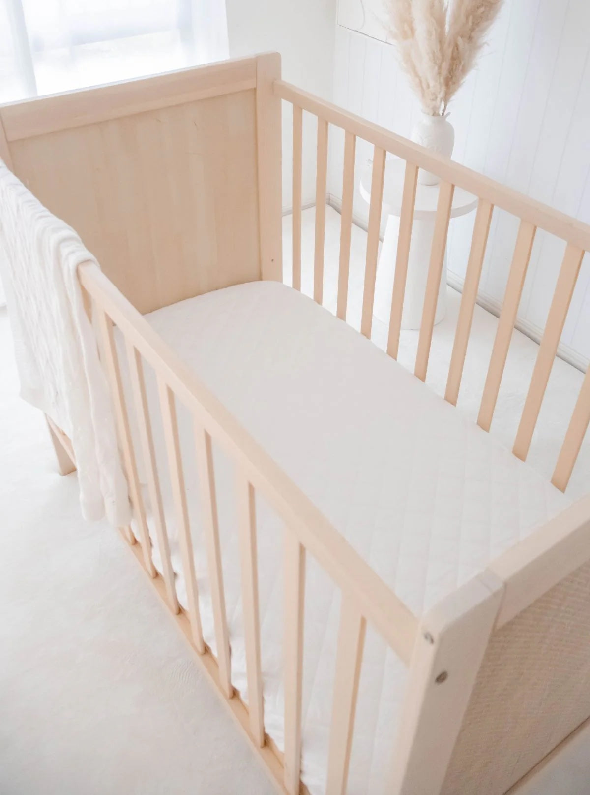 Bambella Waterproof Fitted Cot Sheet | Ivory