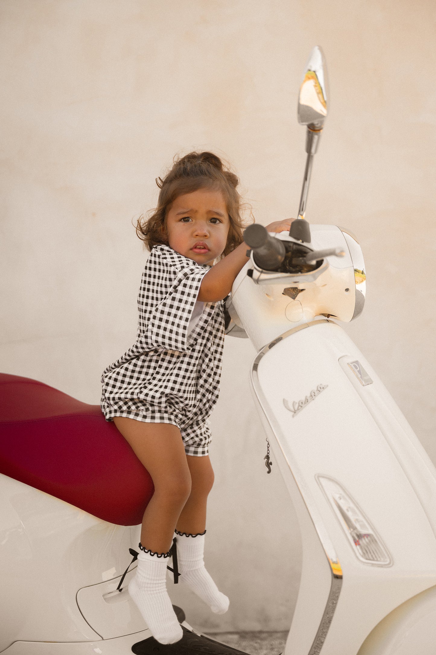 CINNAMON BABY TSHIRT ROMPER | BLACK GINGHAM