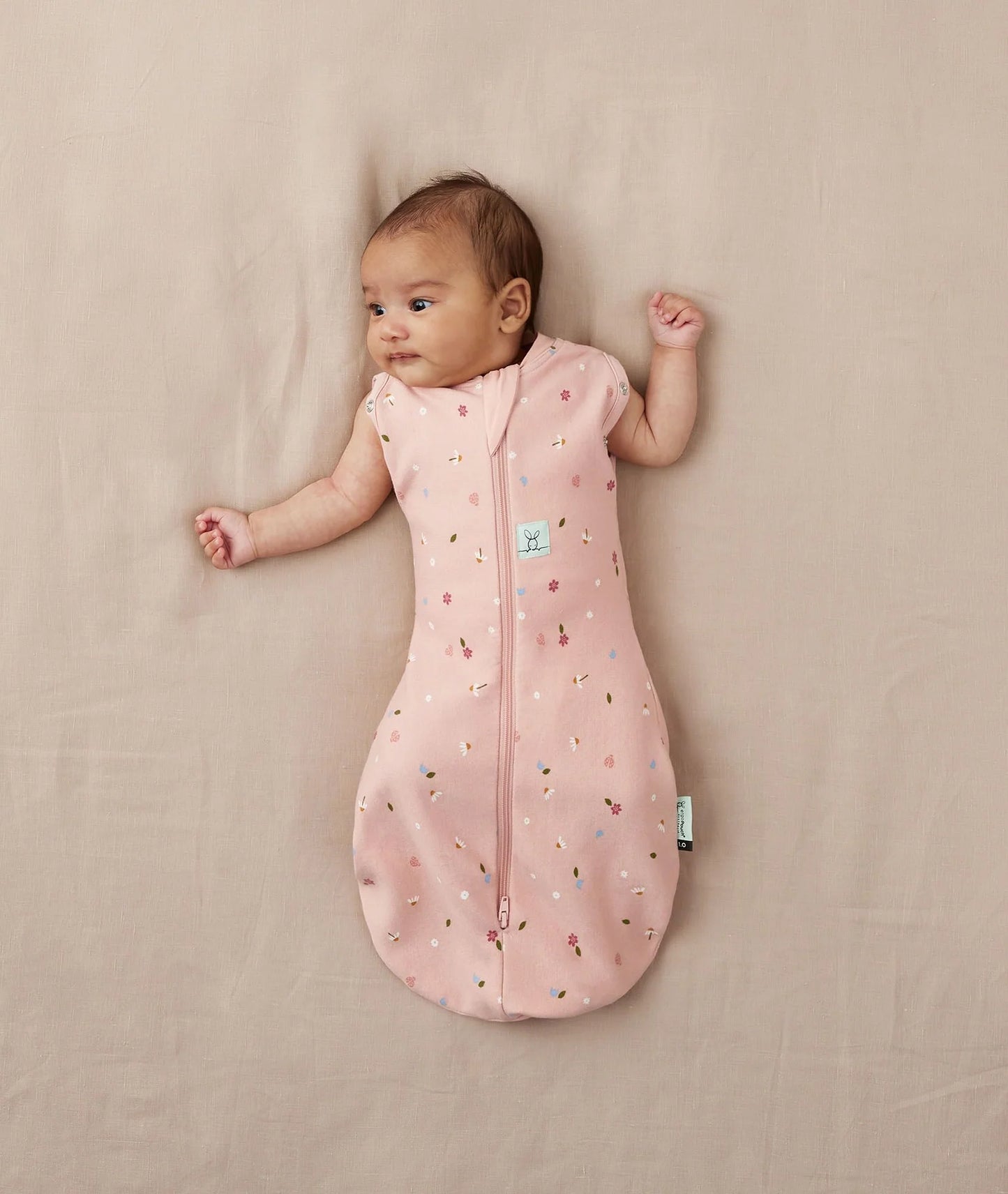 ERGO POUCH COCOON SWADDLE SLEEPING BAG 0.2TOG | DAISIES