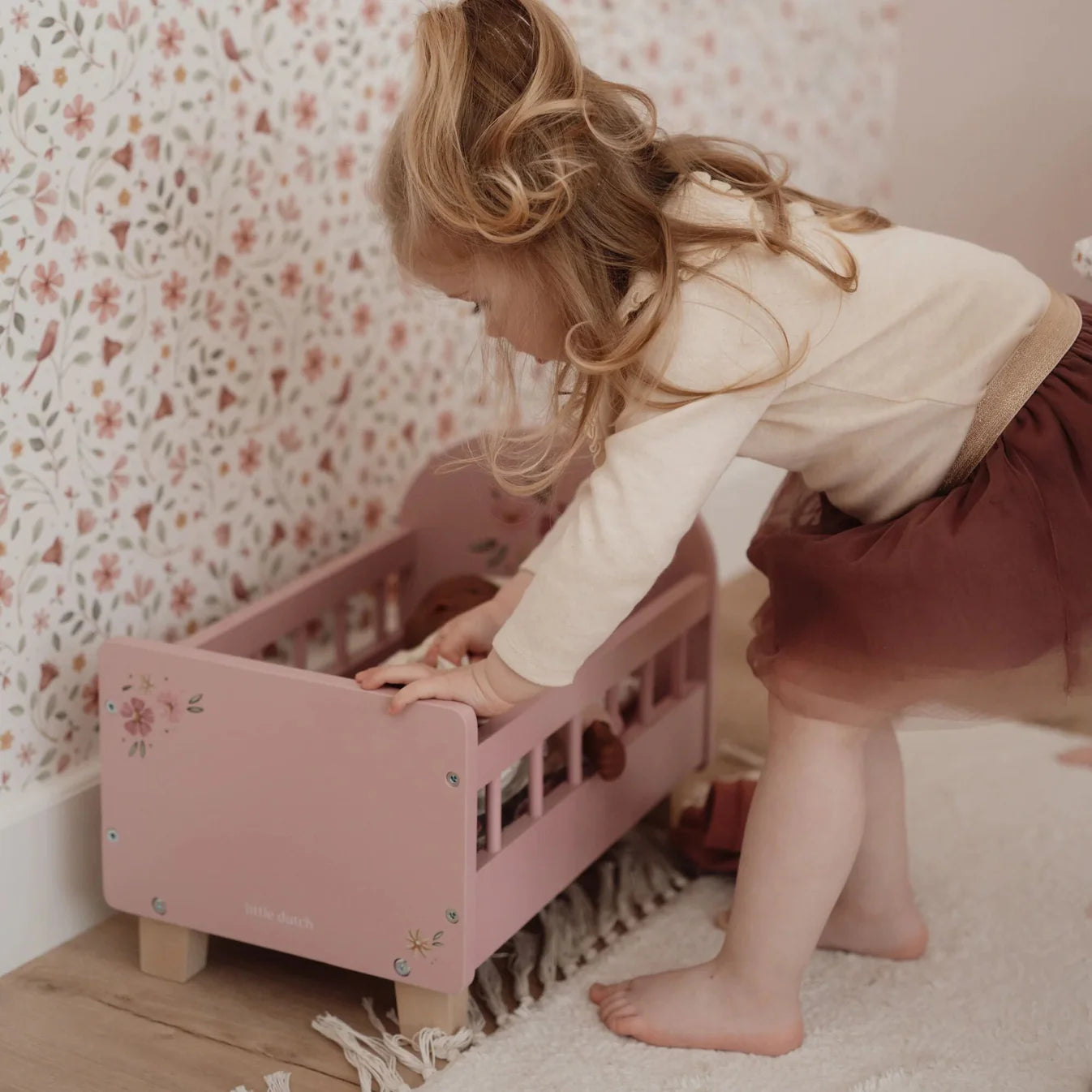 LITTLE DUTCH DOLL BED WITH BEDDING