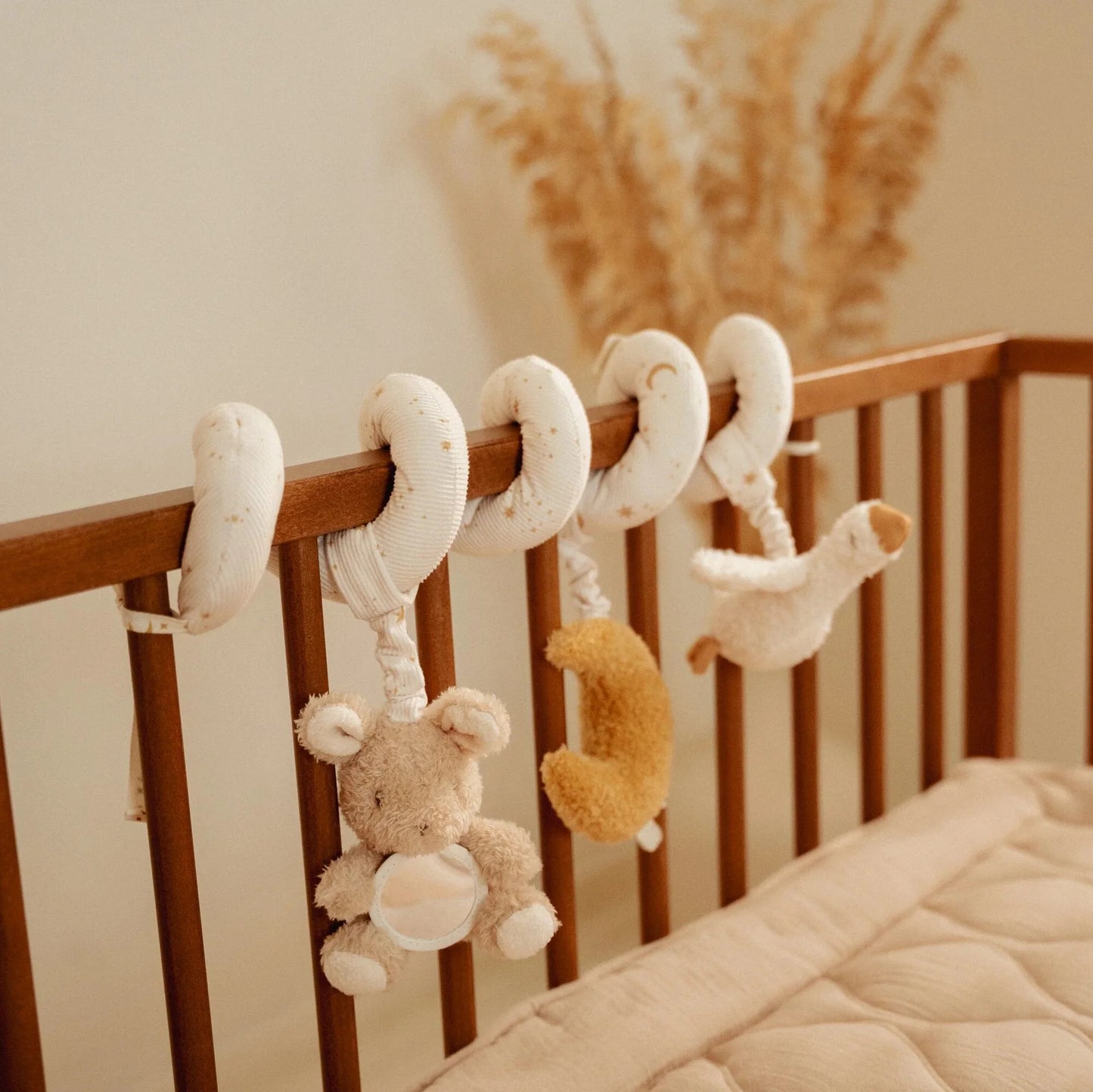 LITTLE DUTCH ACTIVITY SPIRAL | NEWBORN NEUTRALS