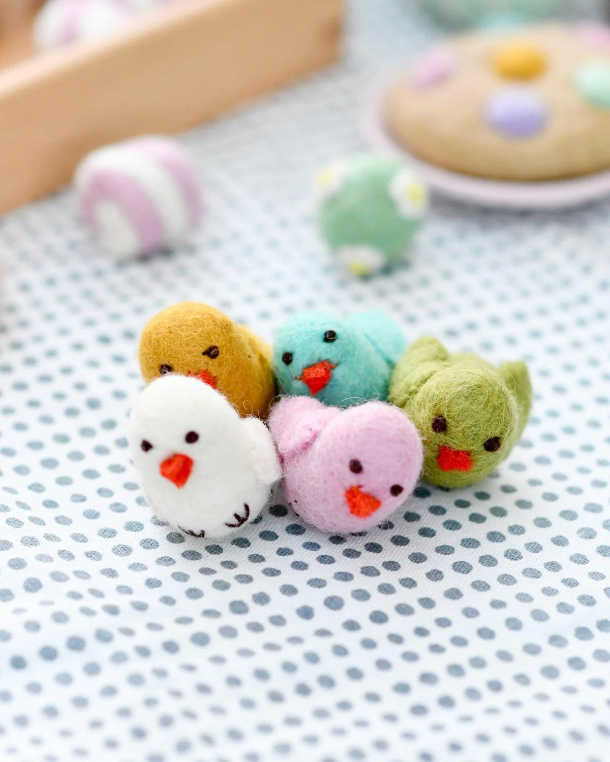 TARA TREASURES FELT COLOURFUL CHICKS (SET 5) - Angus & Dudley Collections