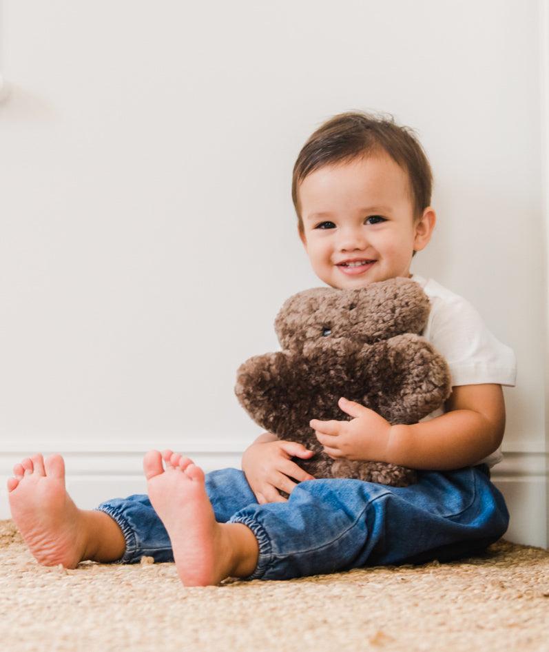 FLATOUT BEAR | CHOCOLATE