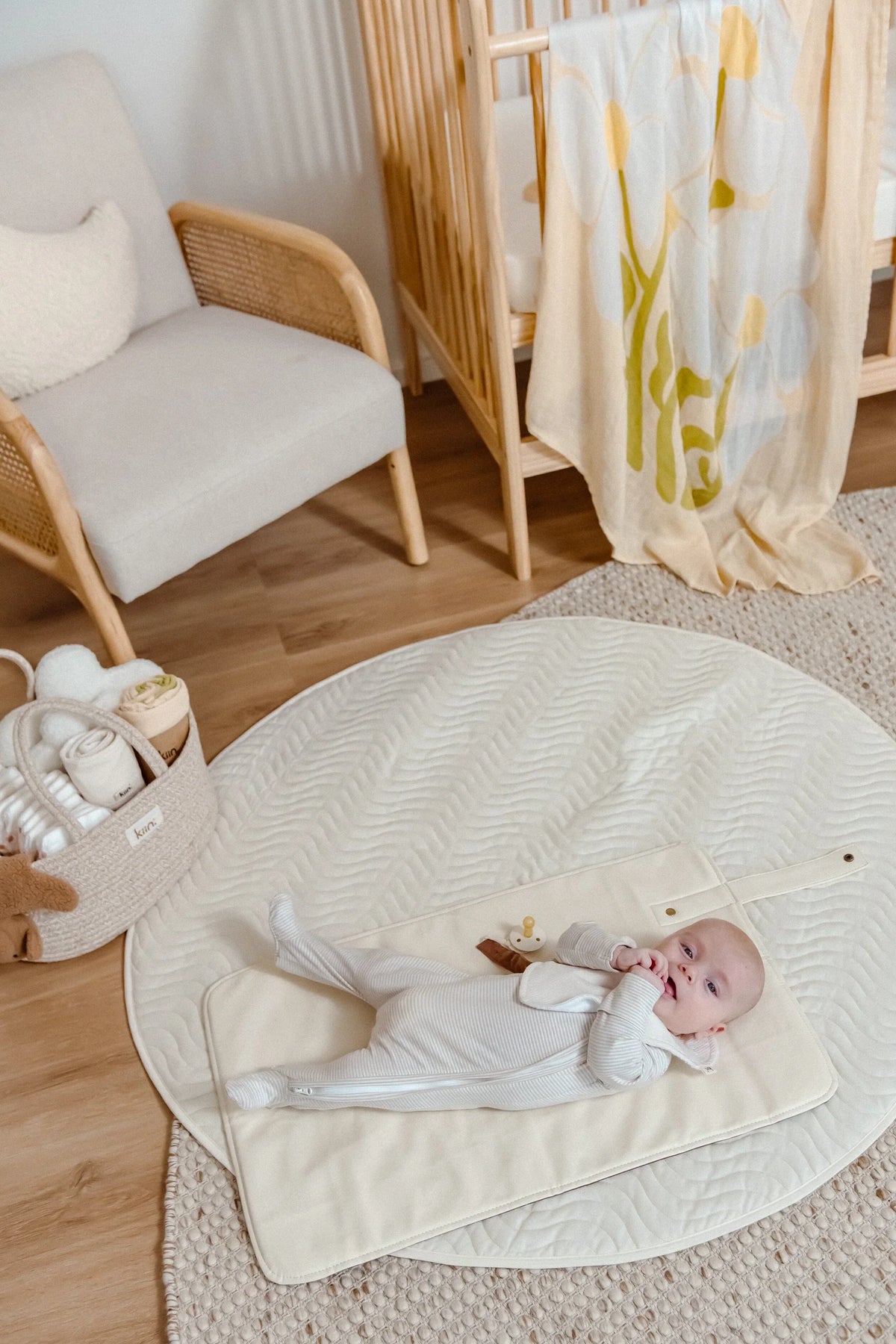 KIIN | LUXE TRAVEL CHANGE MAT | CHOCOLATE