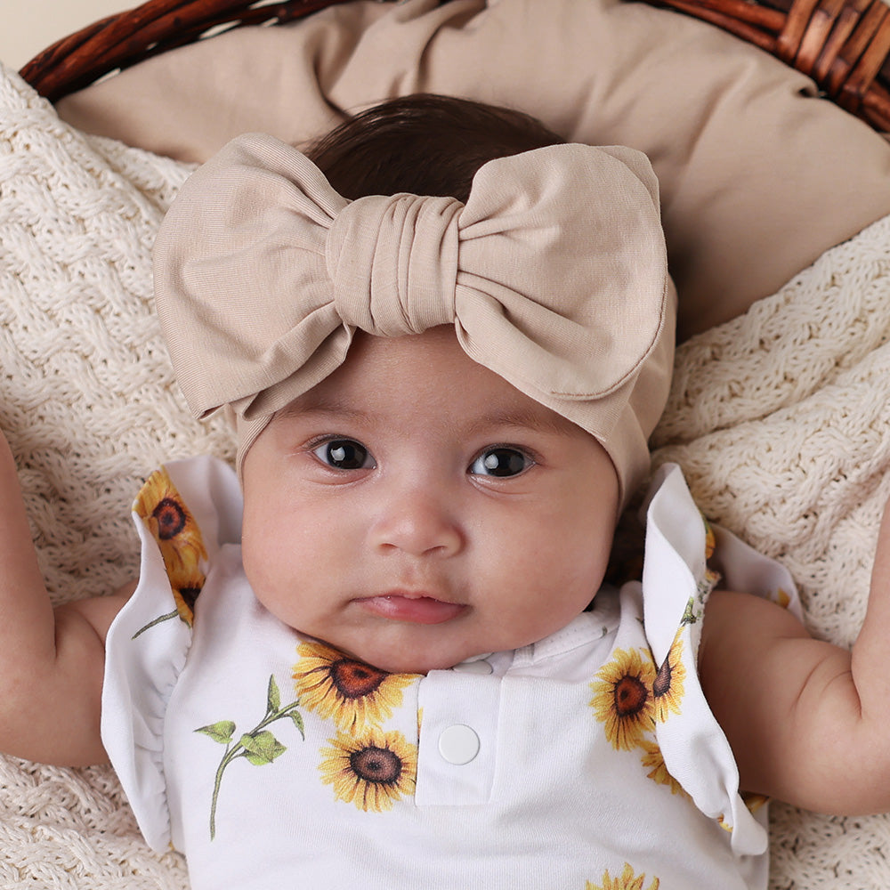 SNUGGLE HUNNY ORGANIC COTTON OVERSIZED BOW | PEBBLE