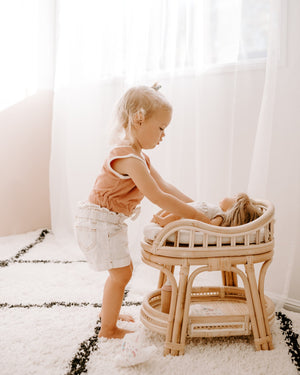 Tiny Harlow Doll's Rattan Change Table