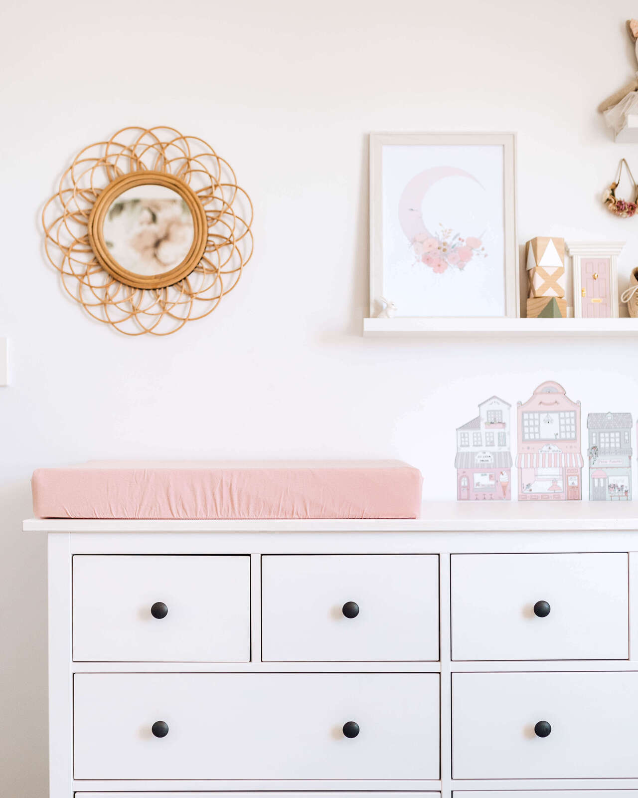 Snuggle Fitted Bassinet & Change Pad Cover - Lullaby Pink - Angus & Dudley Collections