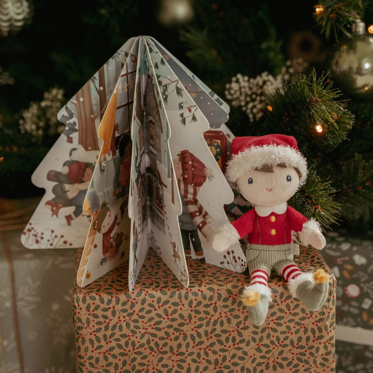 LITTLE DUTCH | CHRISTMAS BOOK AND CUDDLE JIM
