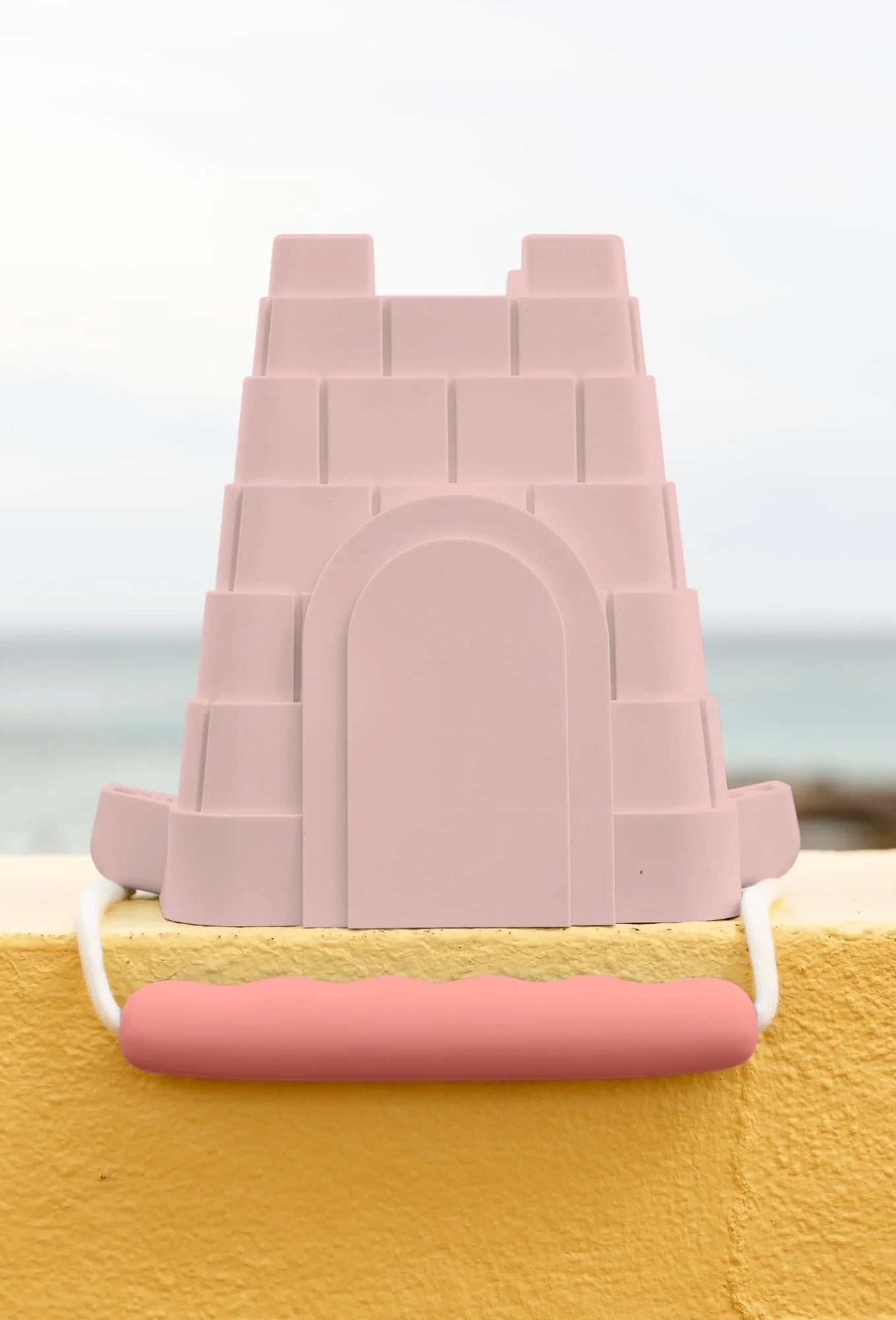 Coast Kids Castle Beach Bucket