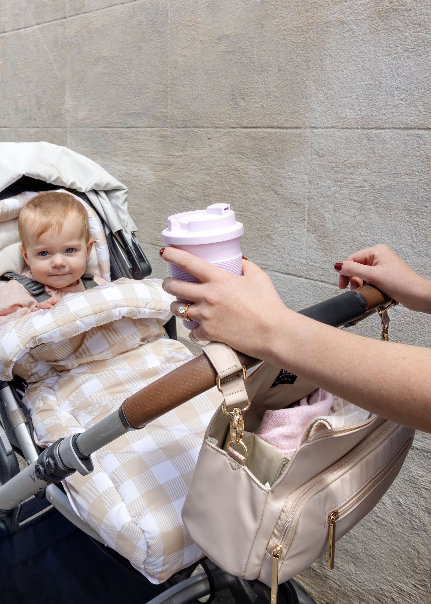 OIOI MULTITASKER PRAM CADDY 2.0 | NYLON BEIGE