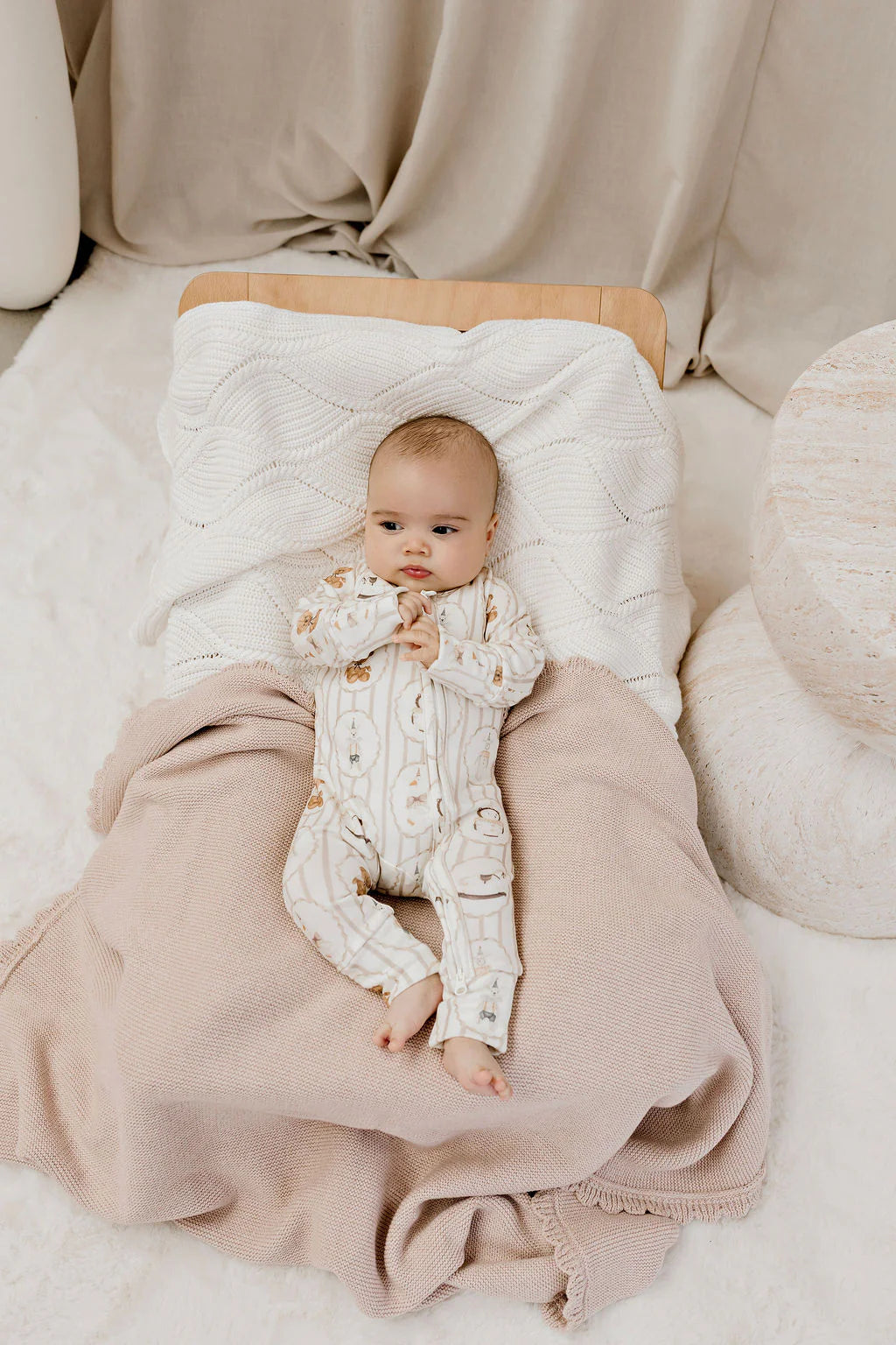 CONFETTI KIDZ HERITAGE KNIT BLANKET | BISCOTTI
