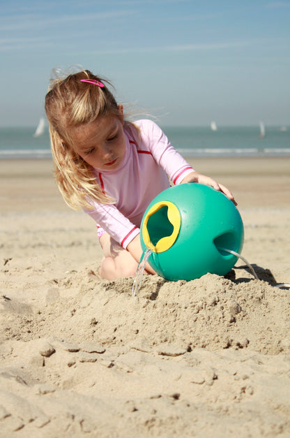 QUUT BALLO BEACH WATER BUCKET | LAGOON GREEN