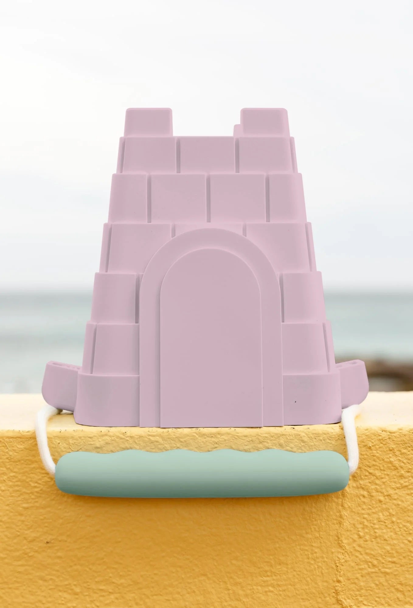 Coast Kids Castle Beach Bucket