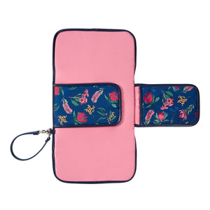 OiOi Change Clutch - Navy Botanical Floral