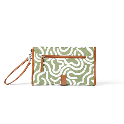 OiOi Change Mat Clutch - Green Squiggle