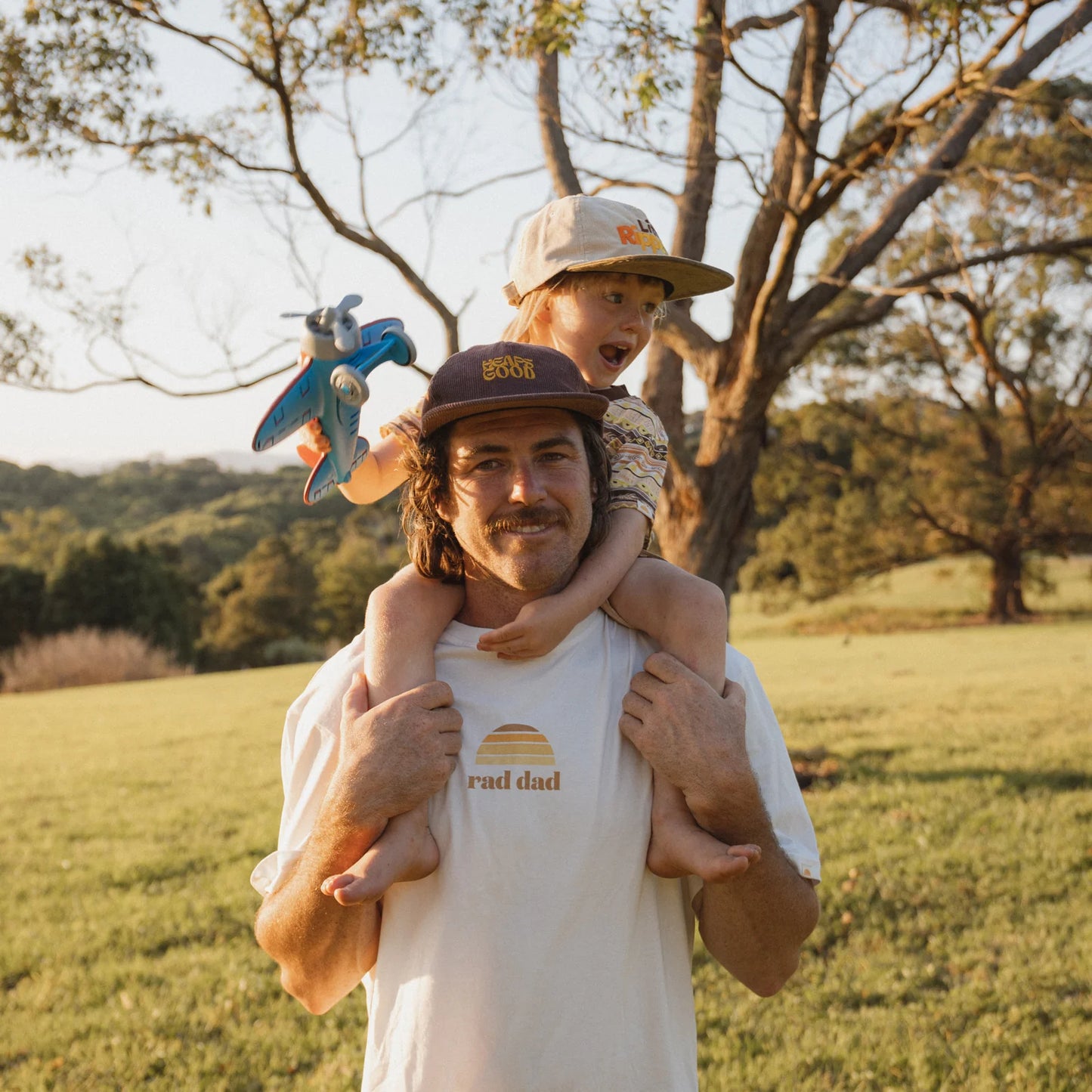 Banabae Men's Classic T-Shirt - Rad Dad