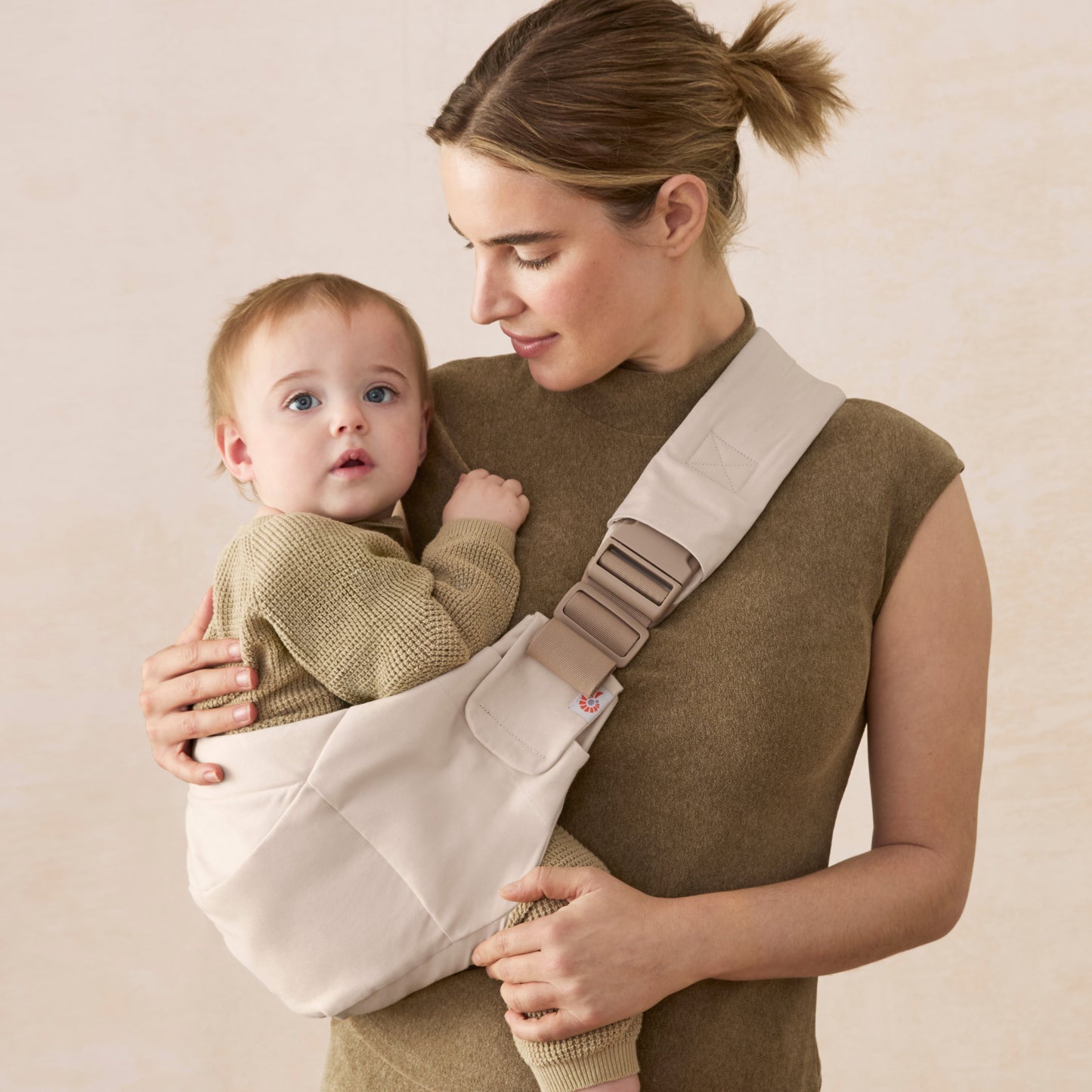 ERGOBABY UPSIE SLING CARRIER | NATURAL BEIGE
