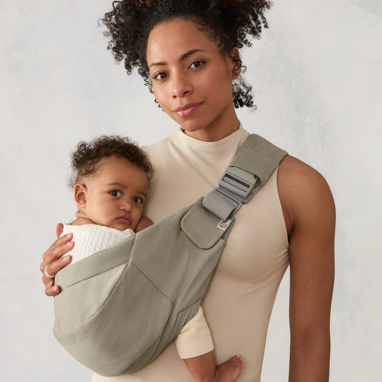 ERGOBABY UPSIE SLING CARRIER | SOFT OLIVE