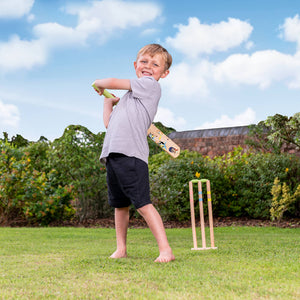 Bluey Wooden Cricket Set