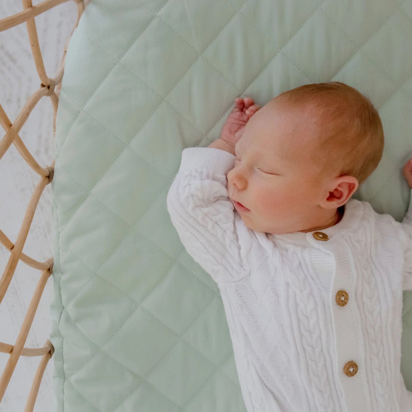 Bambella Waterproof Fitted Bassinet & Change Pad Cover - Fern