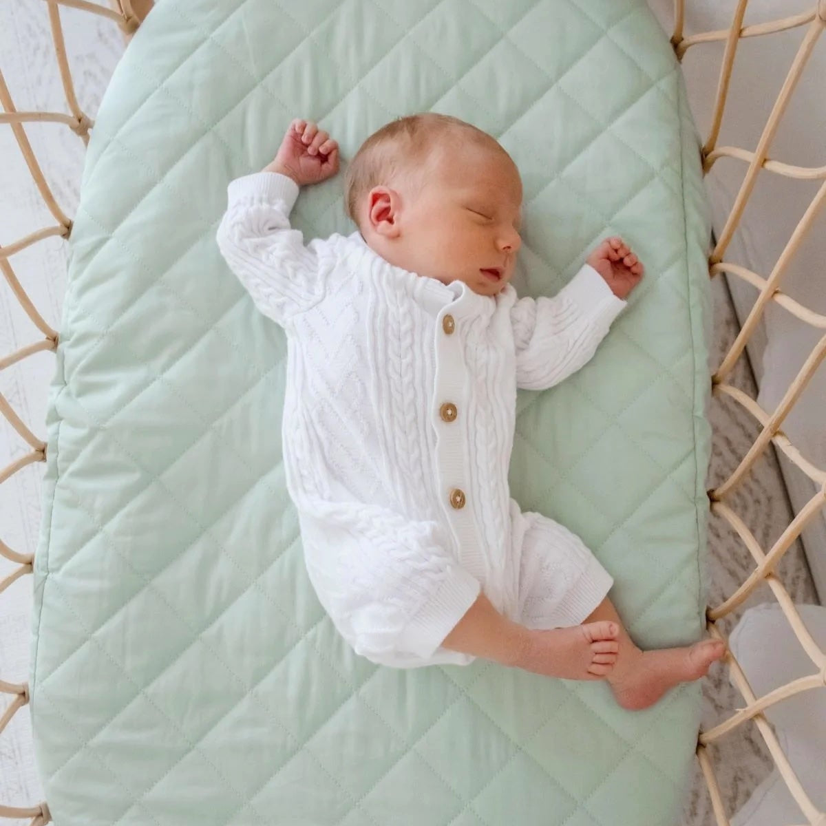 Bambella Waterproof Fitted Bassinet & Change Pad Cover - Fern