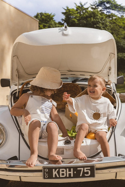 CINNAMON BABY TSHIRT | CAPRI SUN