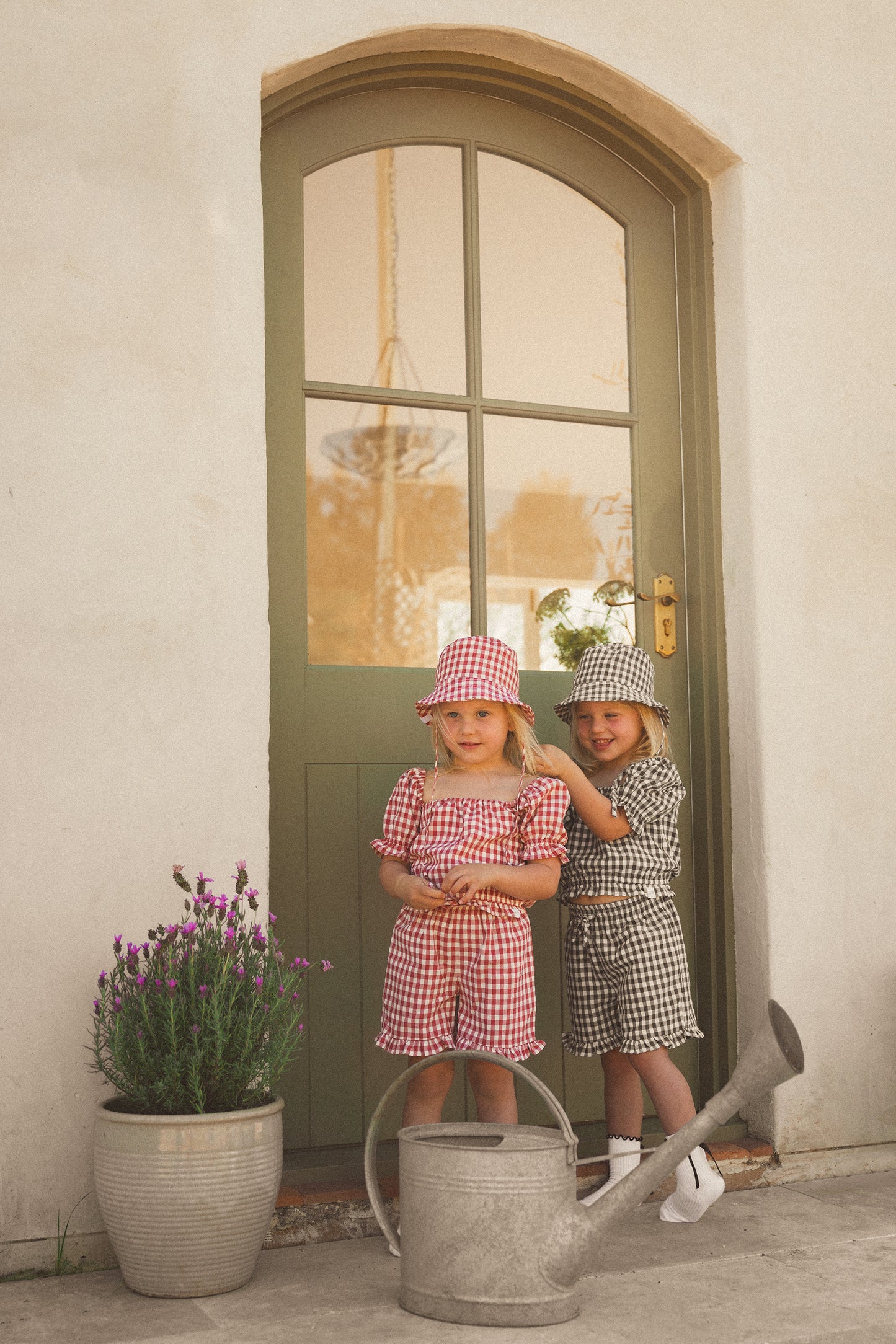 CINNAMON BABY FRILL SHORTS | CRIMSON GINGHAM