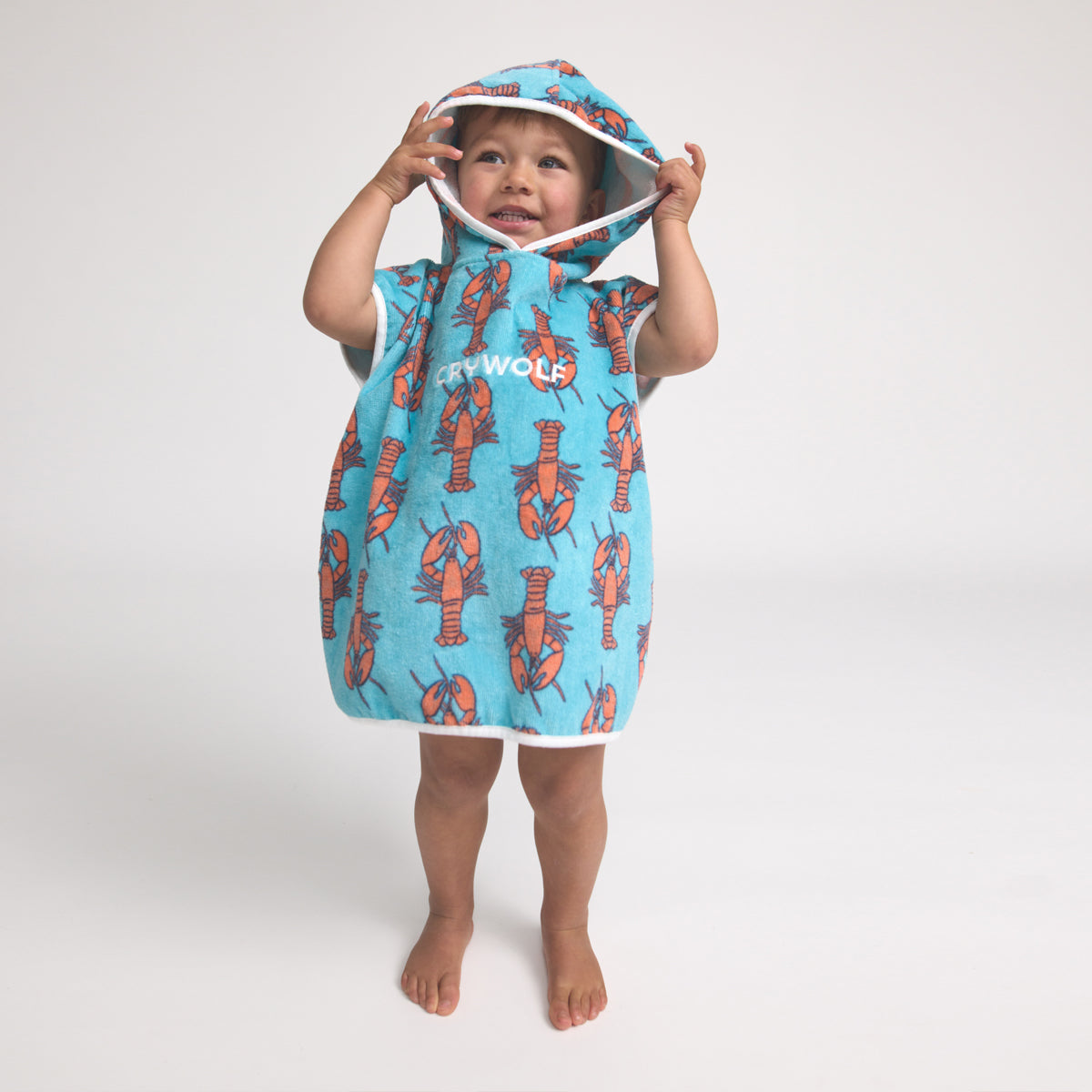 CRYWOLF BABY HOODED TOWEL | LITTLE LOBSTERS