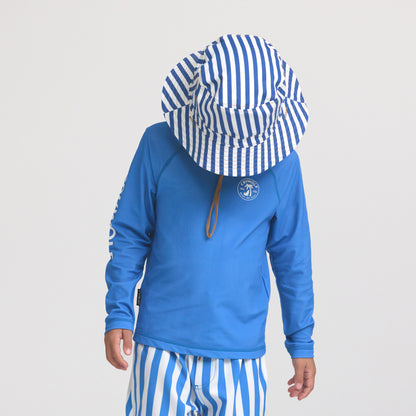 CRYWOLF REVERSIBLE BUCKET HAT | DEEP SEA STRIPE