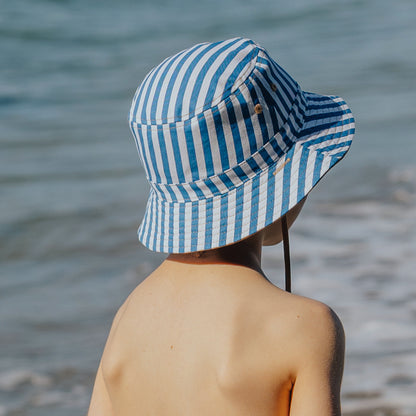 CRYWOLF REVERSIBLE BUCKET HAT | DEEP SEA STRIPE