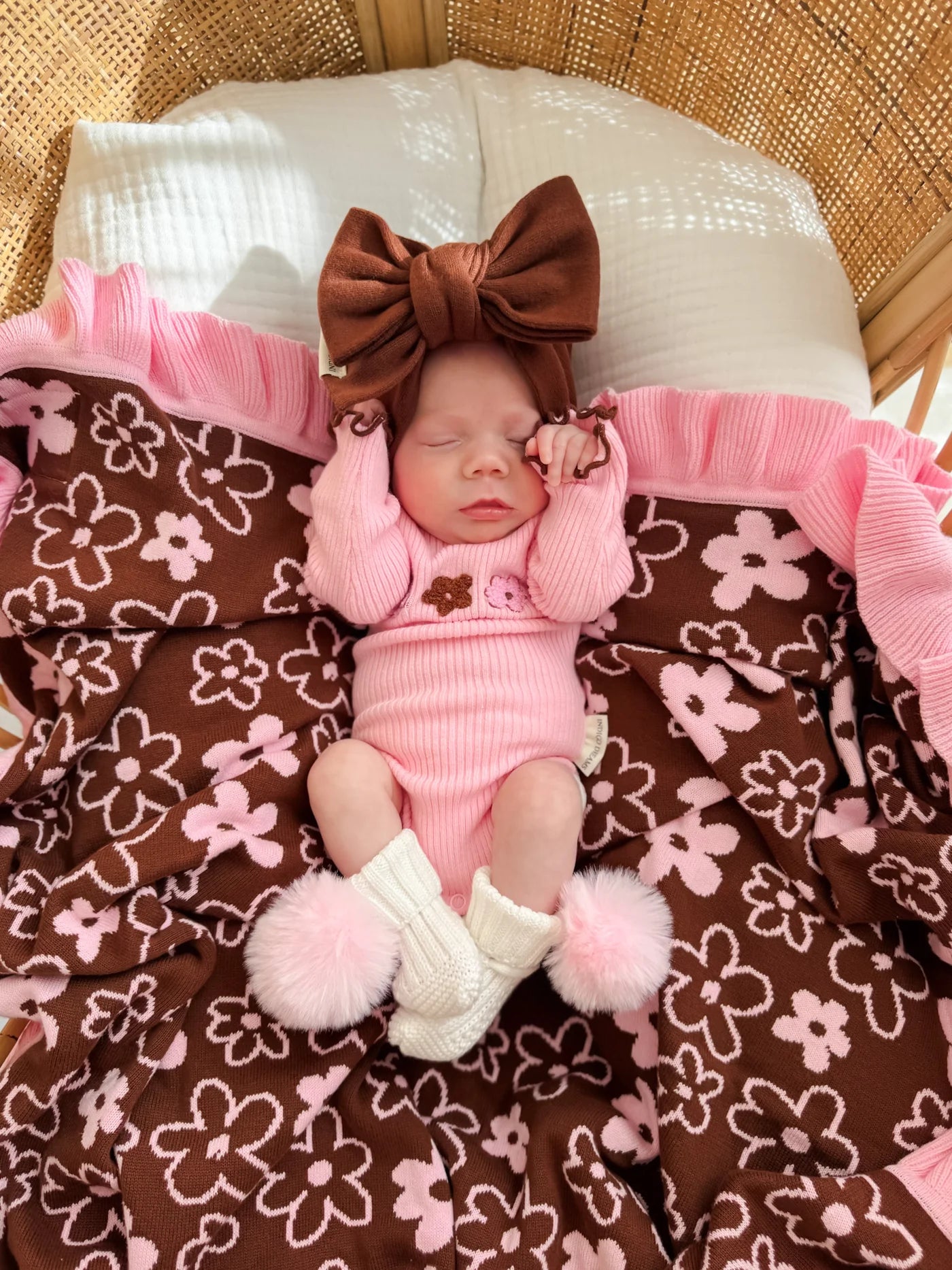 INDIGO DREAMS | KNIT BLANKET | ROMY FRILL REVERSIBLE COCOA AND BLOSSOM
