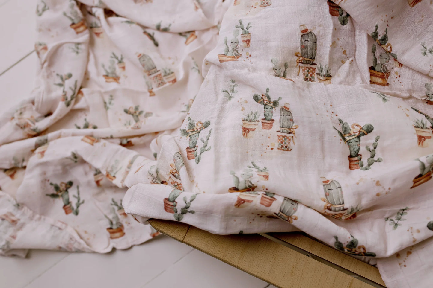 CONFETTI KIDZ ORGANIC MUSLIN WRAP | HAPPY CACTUS