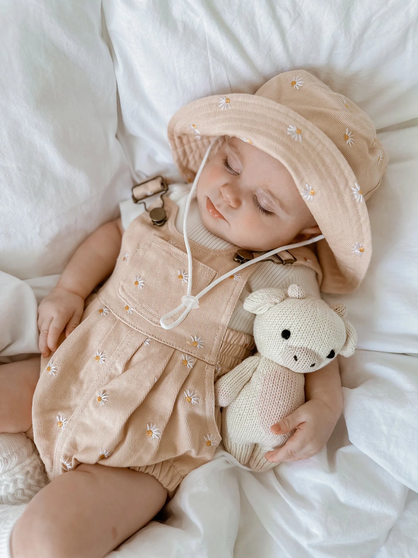 BLOSSOM AND PEAR DENIM SHORT OVERALL | PINK DAISIES