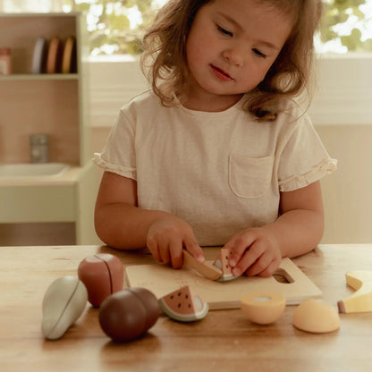 LITTLE DUTCH | WOODEN SLICING FRUIT