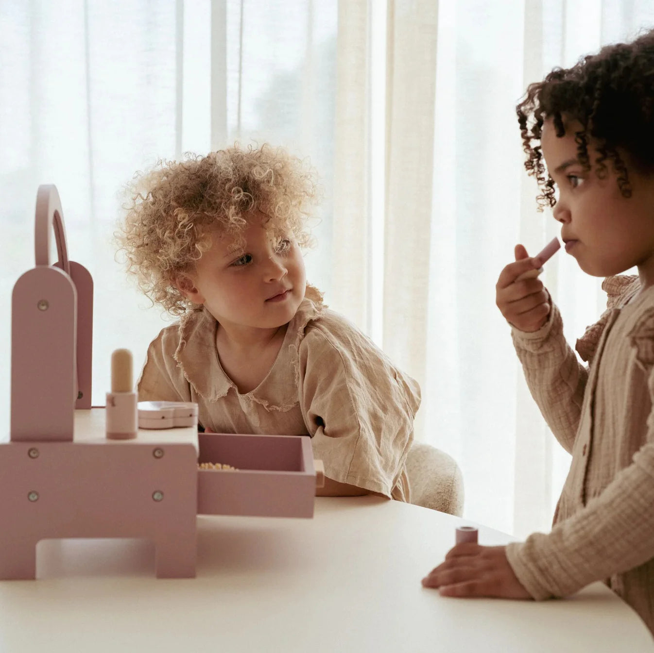 LITTLE DUTCH VANITY TABLE SMALL