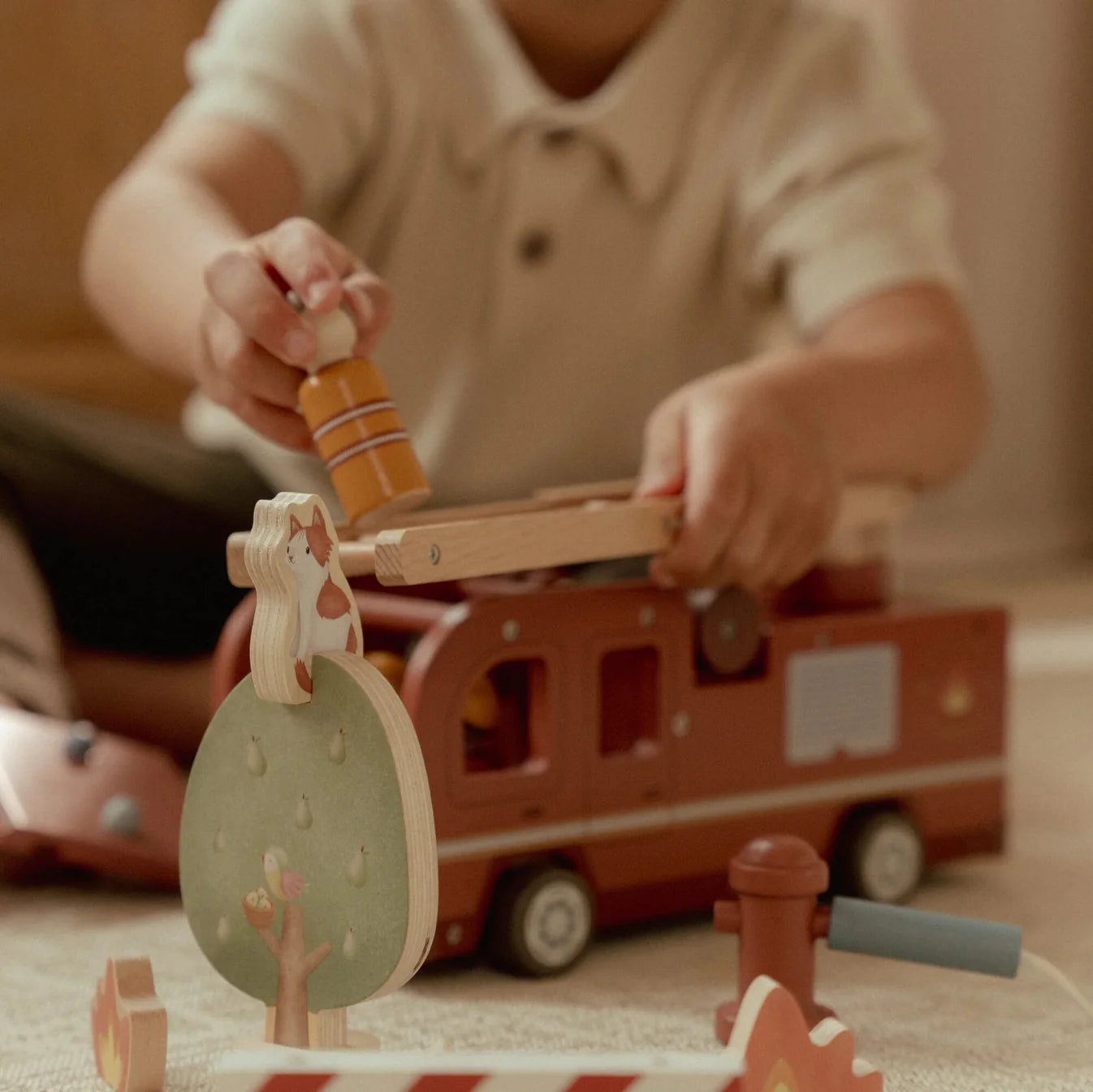 LITTLE DUTCH WOODEN FIRE TRUCK SET