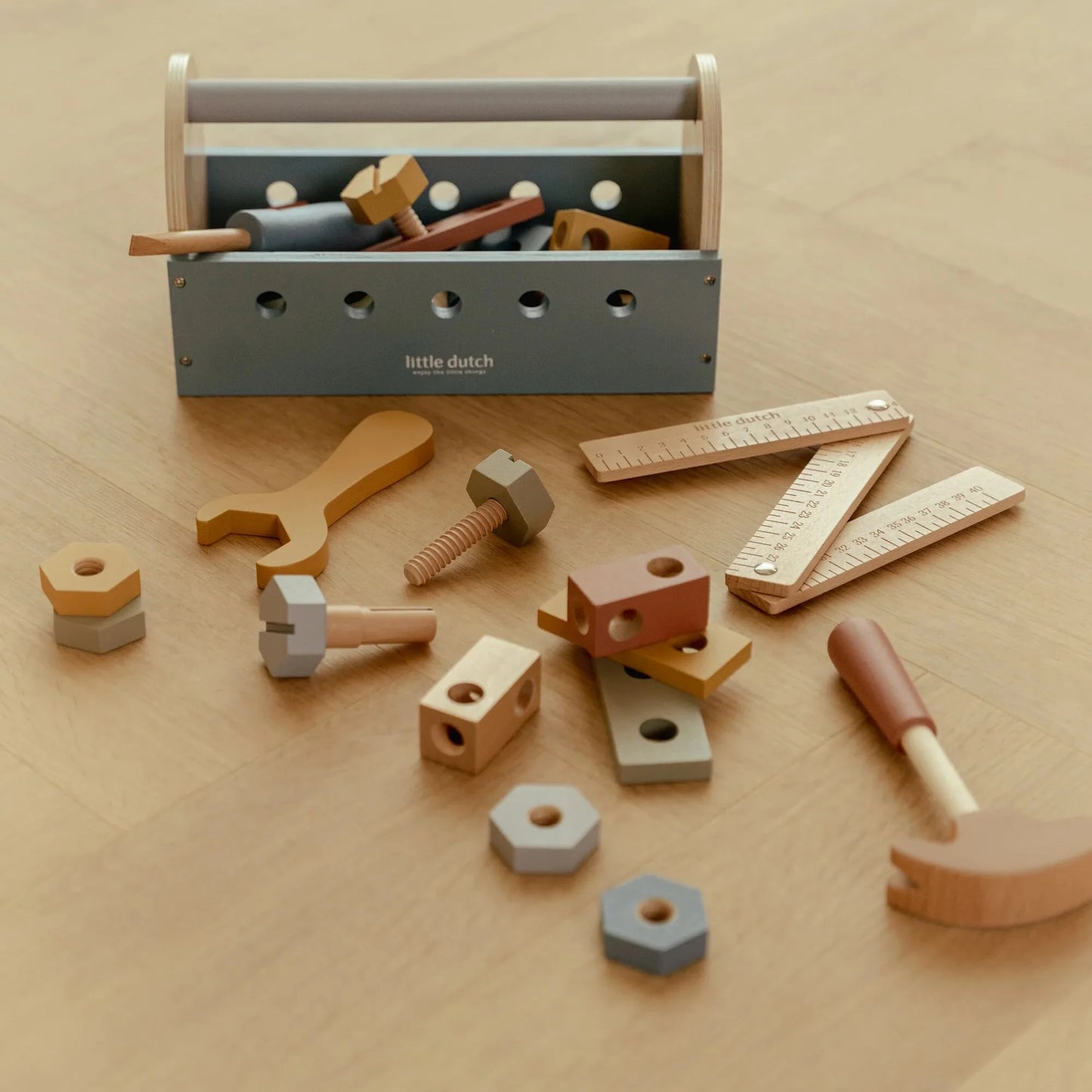 LITTLE DUTCH | WOODEN TOOLBOX