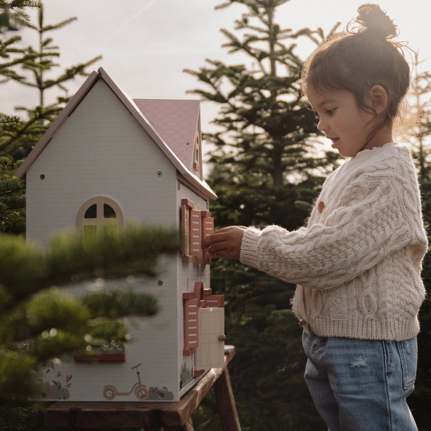 LITTLE DUTCH | WOODEN DOLL HOUSE MEDIUM