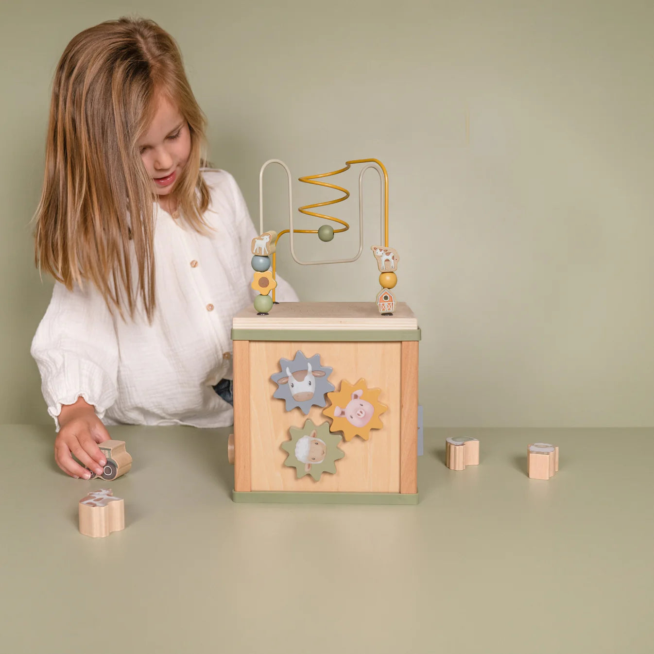 Little Dutch Wooden Little Farm Activity Cube