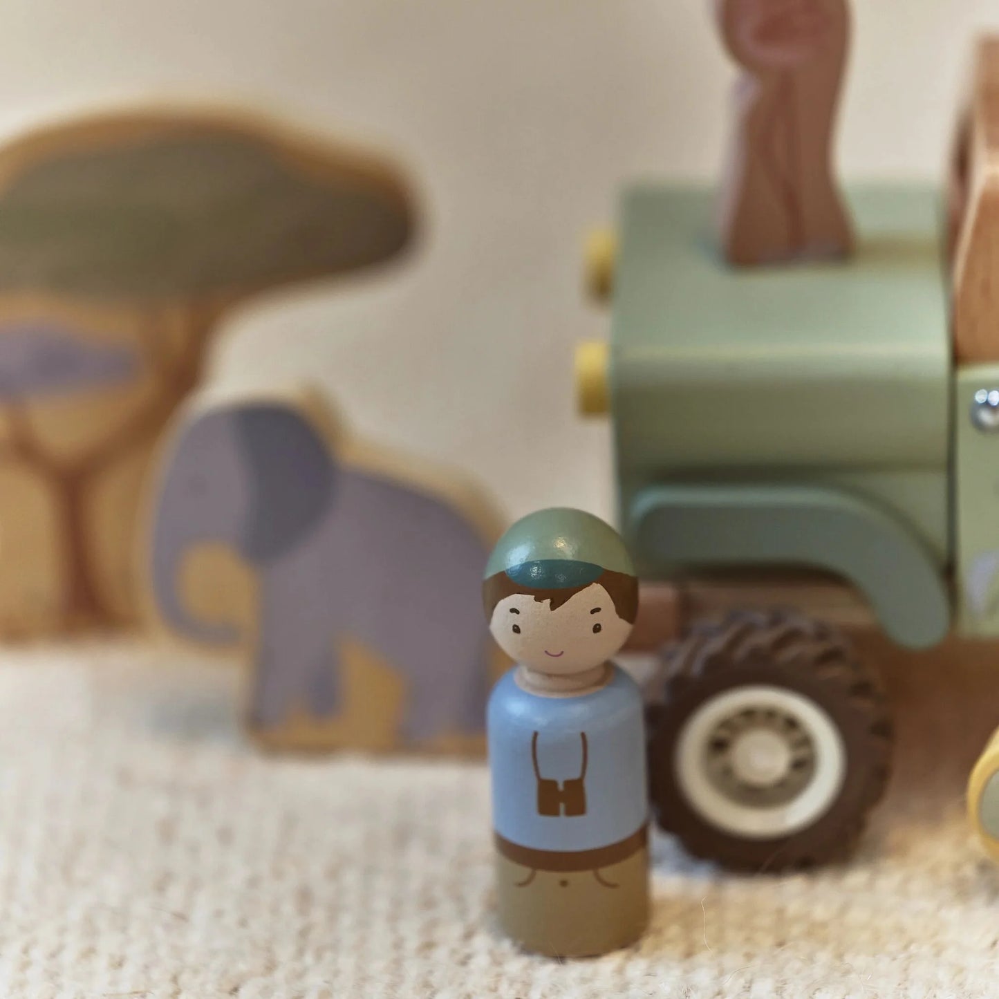 LITTLE DUTCH | WOODEN SAFARI CAR WITH ANIMALS