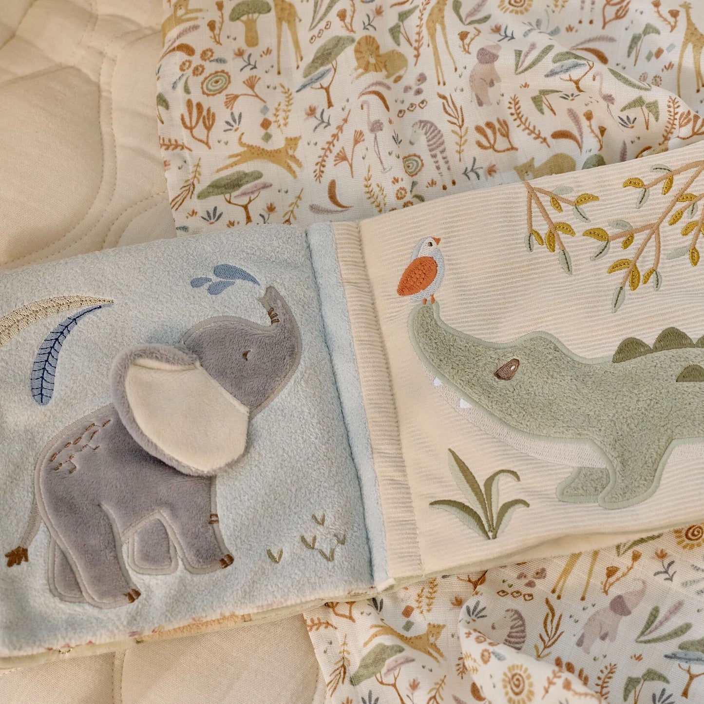 LITTLE DUTCH SOFT PLUSH ACTIVITY BOOK | SAFARI