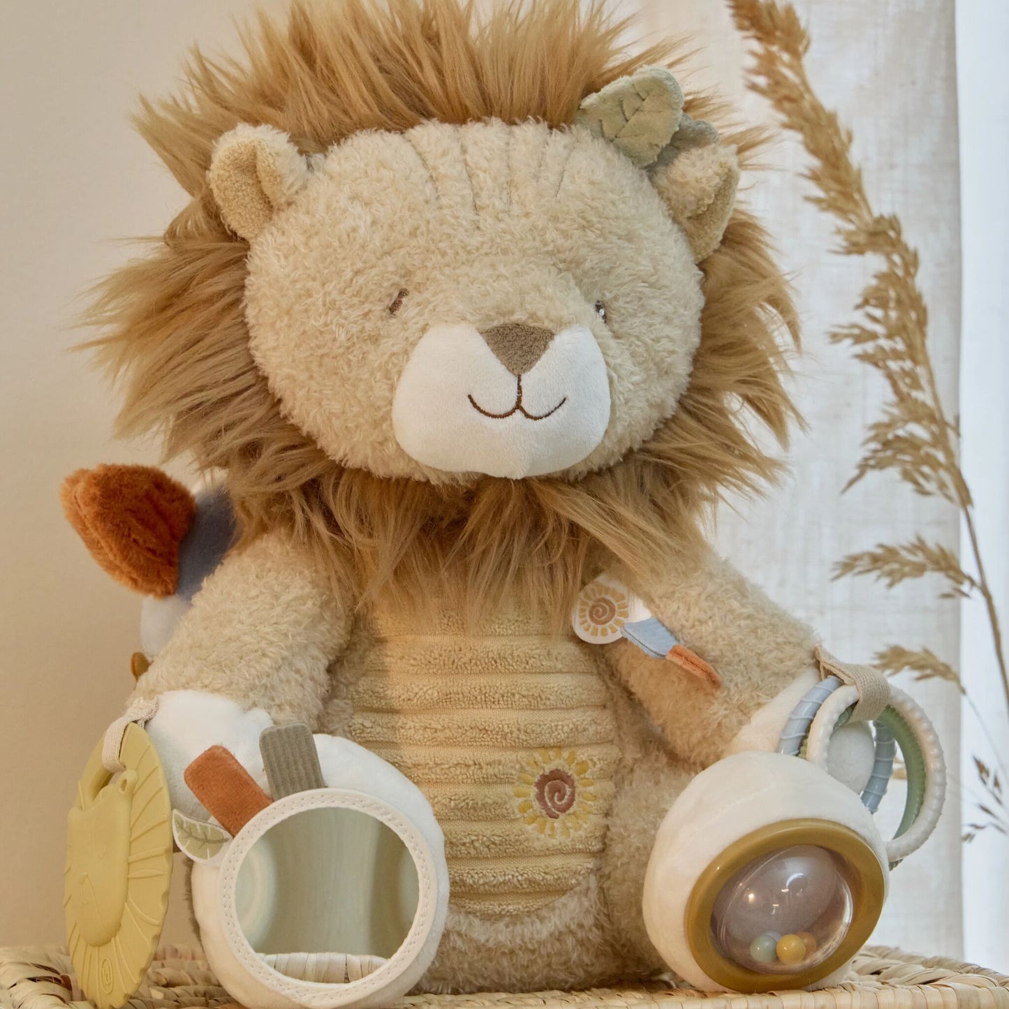 LITTLE DUTCH ACTIVITY CUDDLE TOY | LION SAFARI FRIENDS