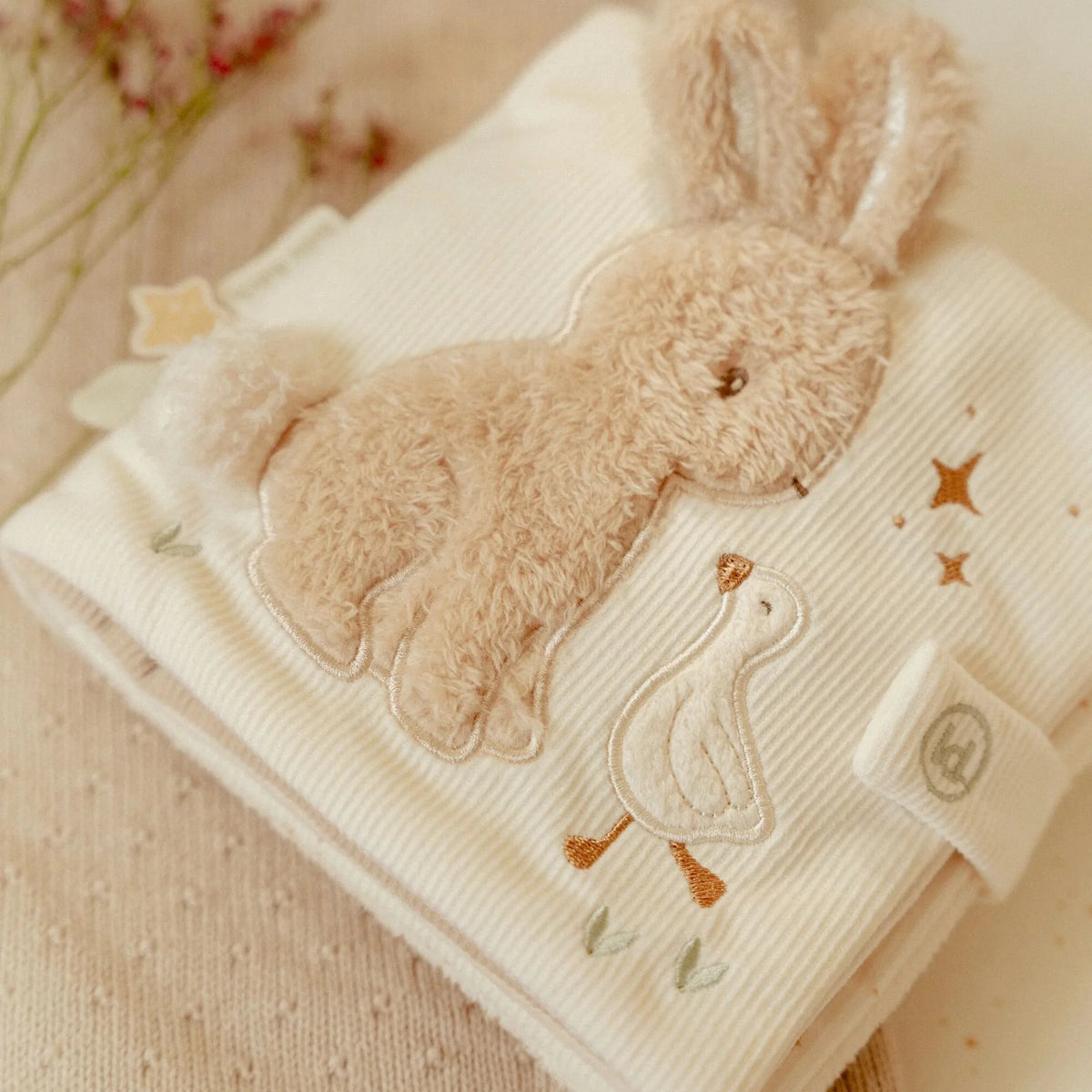LITTLE DUTCH SOFT PLUSH ACTIVITY BOOK | NEWBORN NEUTRALS