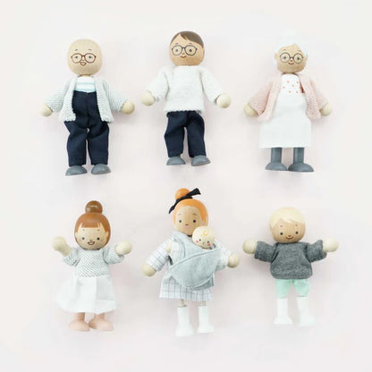 LE TOY VAN DOLLS HOUSE FAMILY