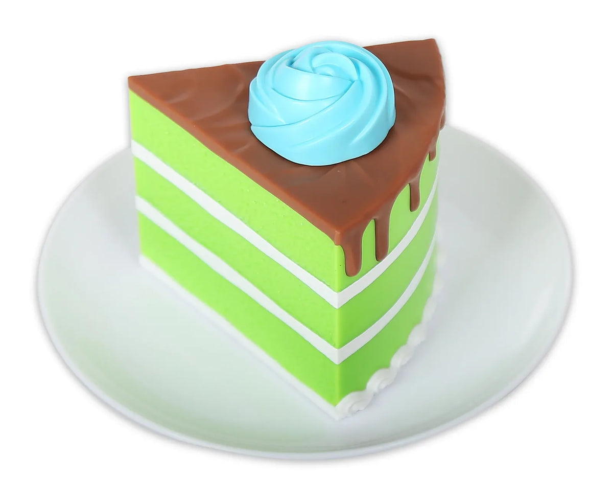 MAGNETIC BAKE AND PLAY CAKE SET