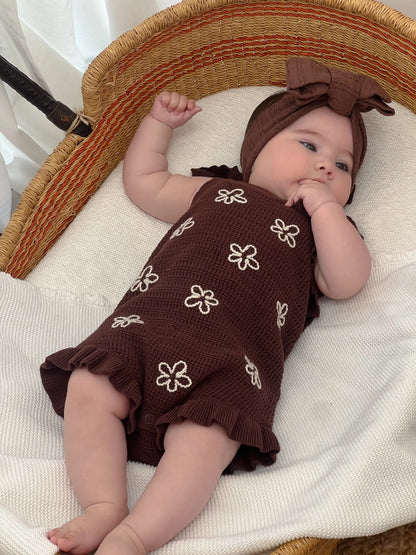 BLOSSOM AND PEAR DAISY FRILL KNIT ROMPER | ESPRESSO