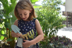 Garden Belt with Tools and Name Tag