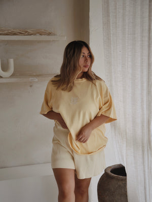 ZIGGY LOU SIGNATURE TEE | BUTTER (WOMEN'S)