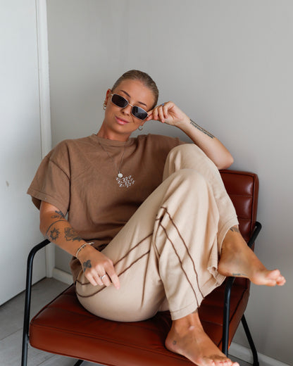 ZIGGY LOU SIGNATURE TEE | MOCHA (WOMEN'S)