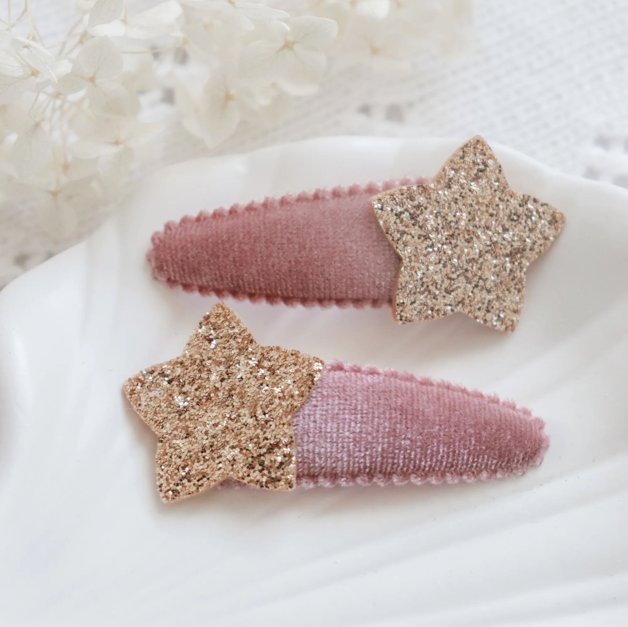 Confetti Kidz Pink Velvet Star Clips Set of 2